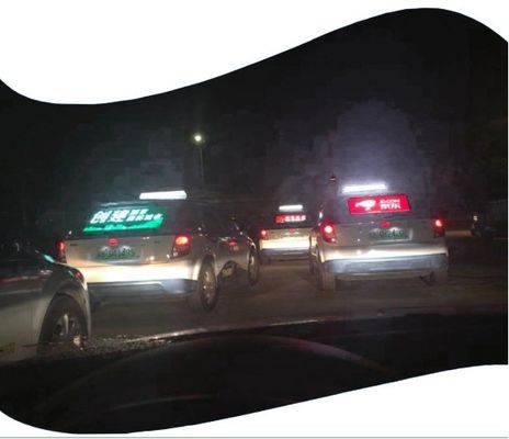 V140° View Angle High Transparent Advertising LED Display Untuk Jendela Belakang Mobil Taksi Bus
