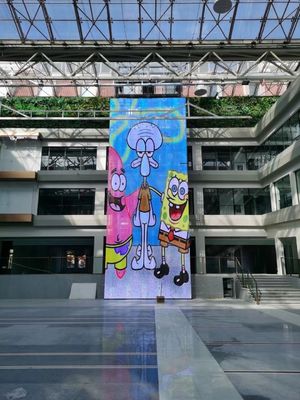 P3.9 Layar LED transparan fleksibel dengan kecerahan tinggi untuk pemasangan di luar ruangan