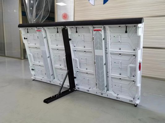 Full Color High Performance LED Digital Signage Display Disesuaikan