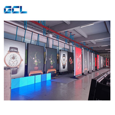 4G Wifi Control P3 LED Poster Display Lantai Standing Billboard Iklan