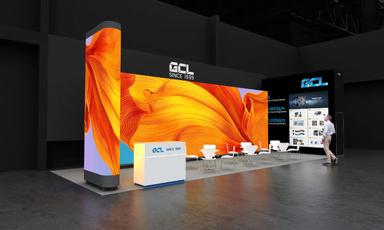 GA Series P4 Poster Led Display W1366*H1920mm Modul Ukuran 320*160mm IP65 Instalasi Luar Ruang 8000 nits