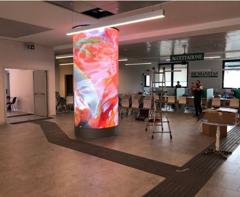 Display LED Silinder Warna Lengkap P1.8mm untuk Panel Indoor Ukuran 240*120mm