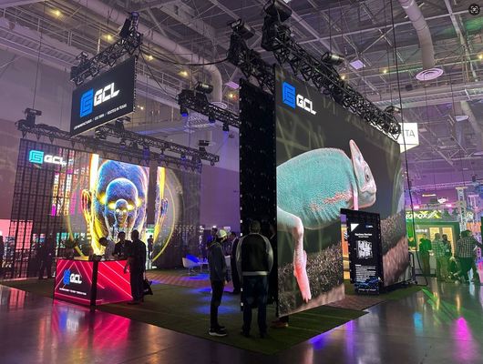 Harga yang bagus Panel dinding video LED interior yang ringan Berat 7,4 kg untuk kinerja tahap akhir on line