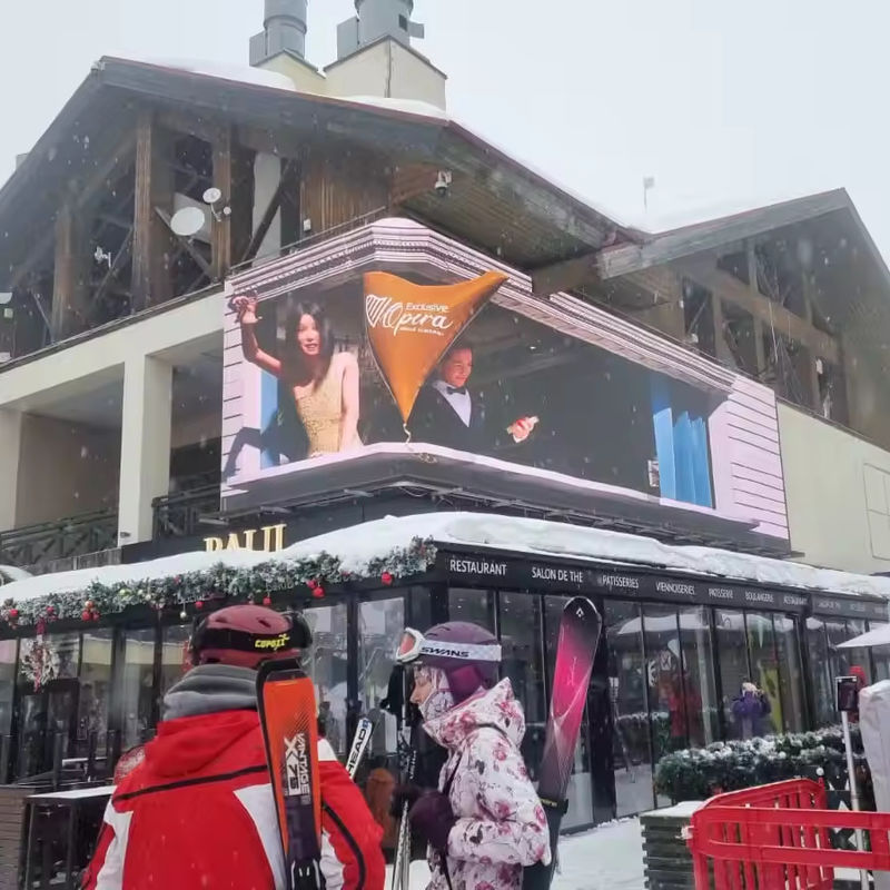 Pengendalian Jaringan Tembok Video LED Luar Ruang Besar Dengan Modul LED P10 Rgb