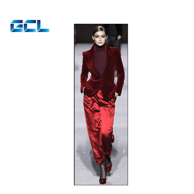 Lantai berdiri LED Poster Tampilan Full Color P4 Portable Advertising Publish