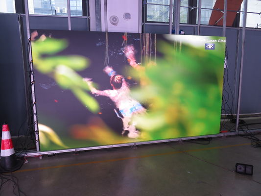 600*337.5mm P0.9\P1.25 Ultra HD 2K/4K Kejernihan dalam HD LED Display